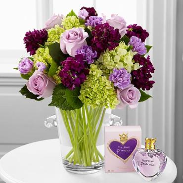 The Eloquent&trade; Bouquet by Vera Wang with Fragrance